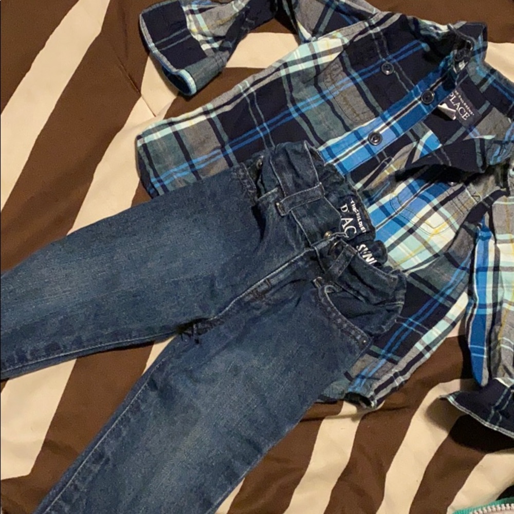 Button up shirt & jeans